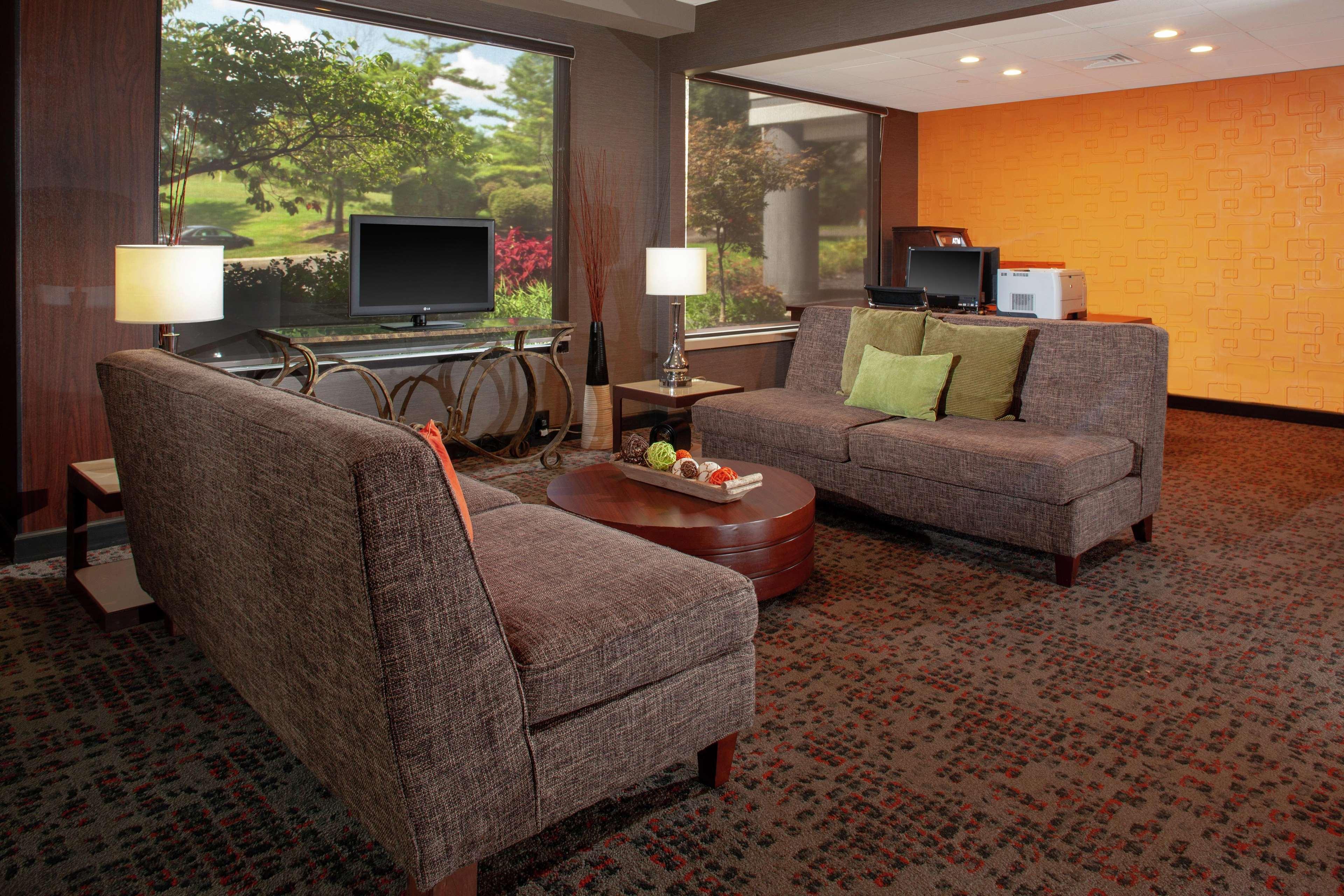 Doubletree Suites By Hilton Dayton/Miamisburg Exterior foto