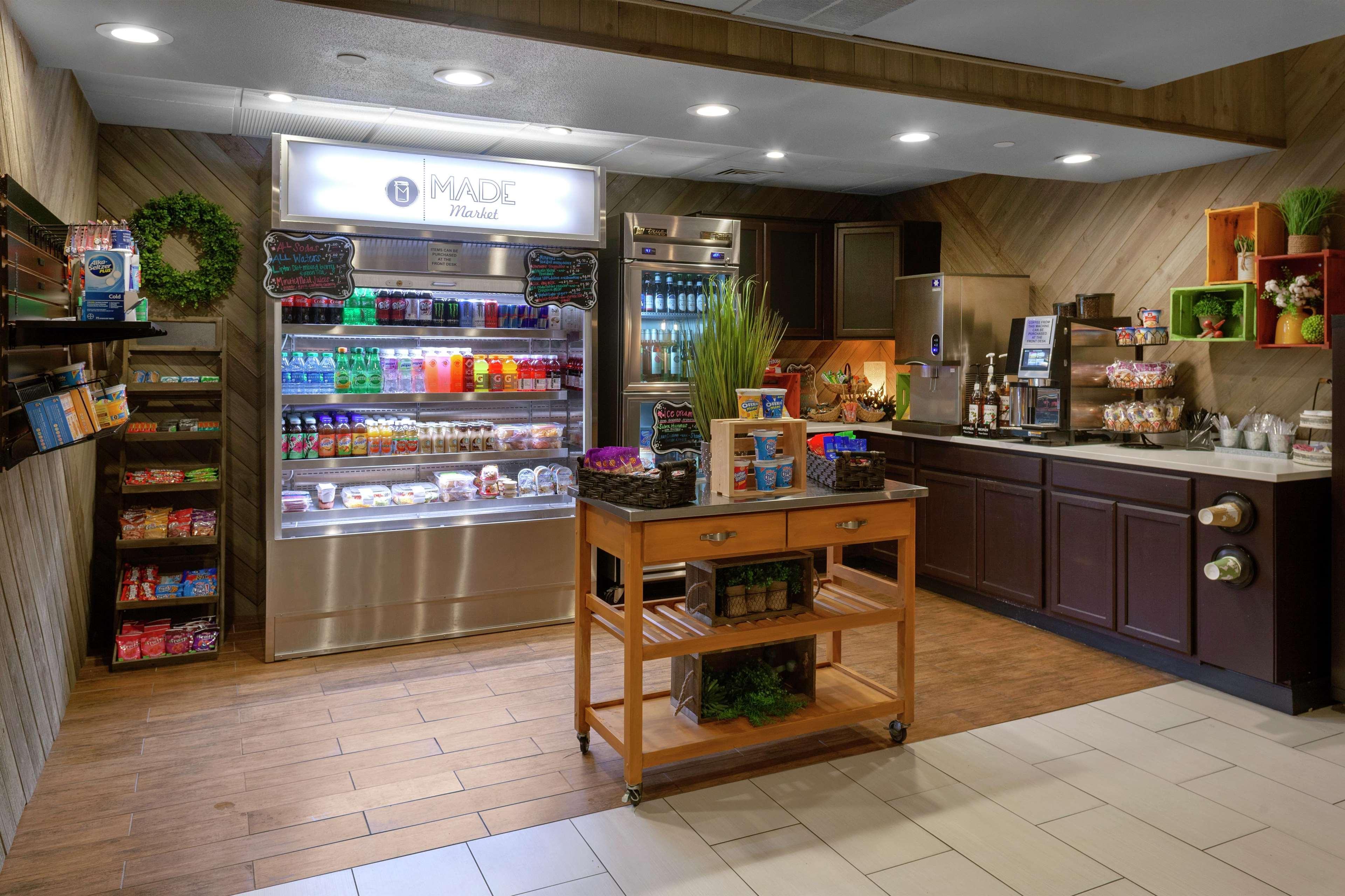 Doubletree Suites By Hilton Dayton/Miamisburg Exterior foto